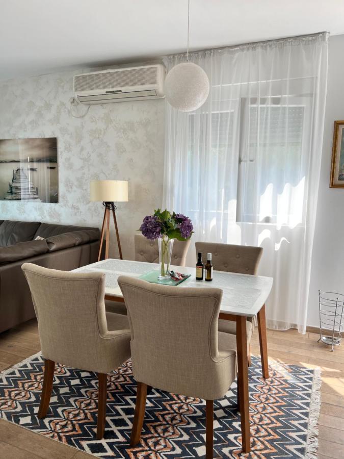 Apartments تيفات المظهر الخارجي الصورة