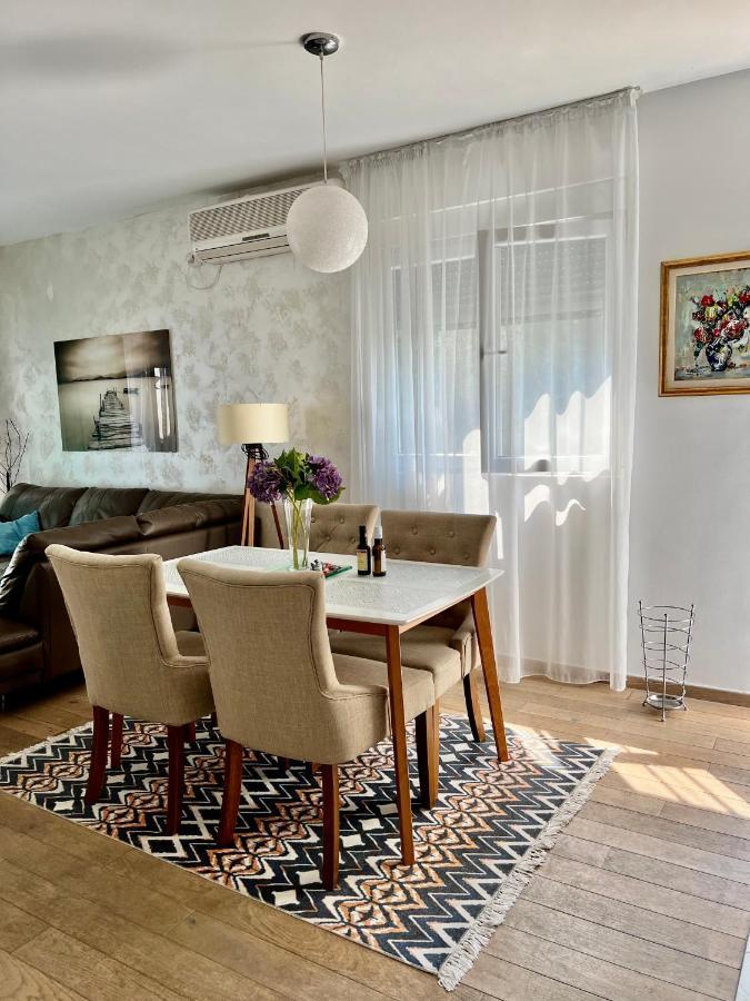 Apartments تيفات المظهر الخارجي الصورة
