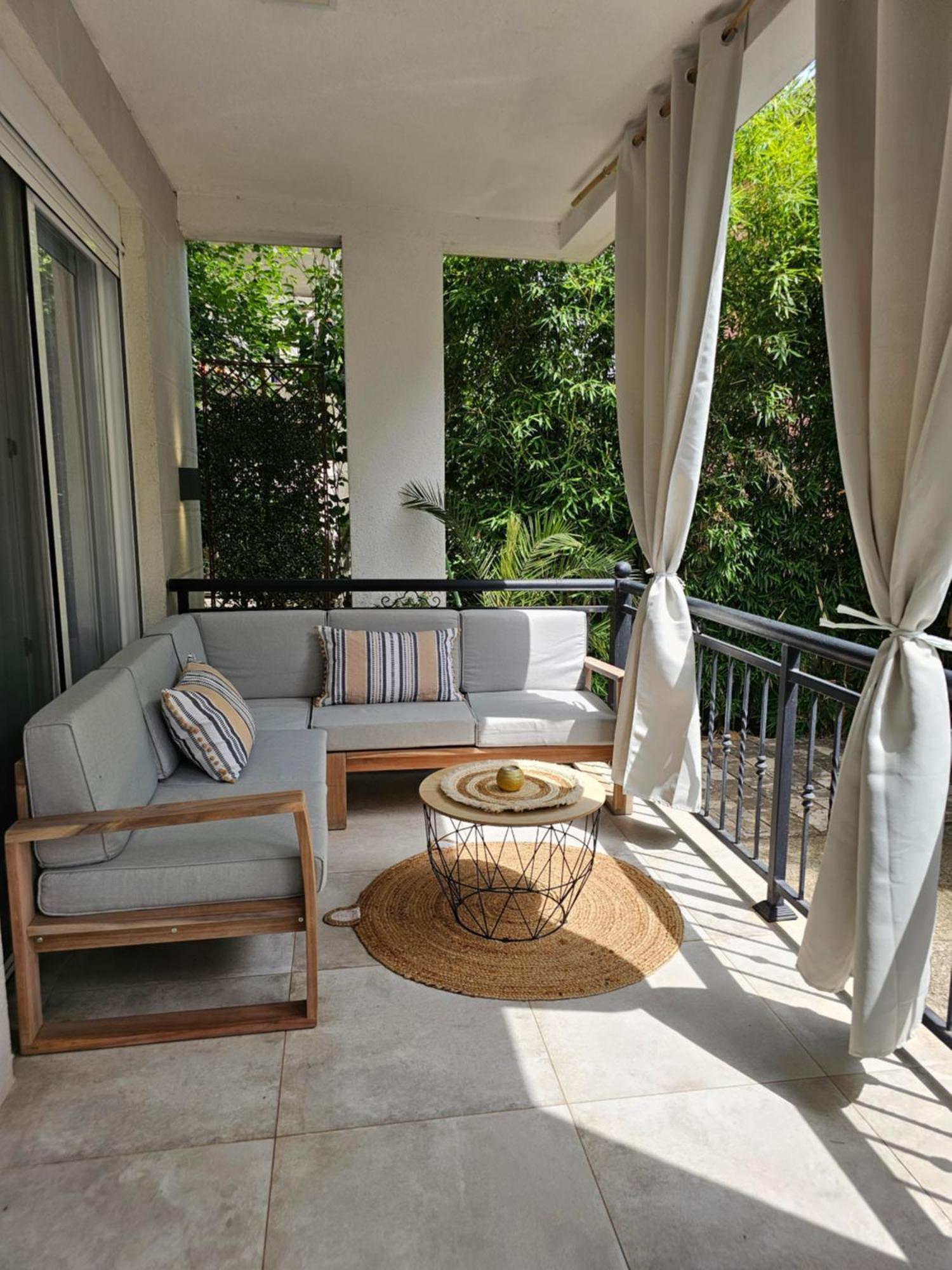 Apartments تيفات المظهر الخارجي الصورة