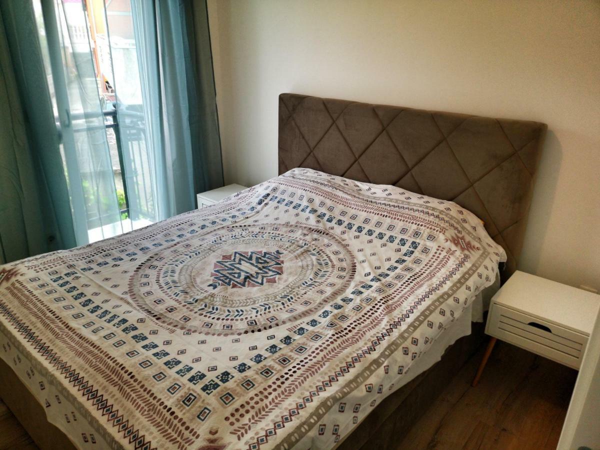 Apartments تيفات المظهر الخارجي الصورة